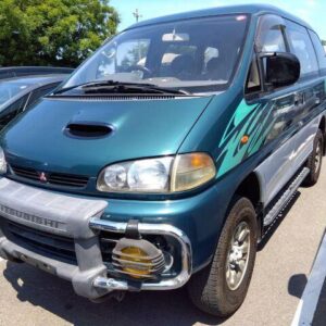 1996 Mitsubishi Delica Space Gear green diesel used car Japan export