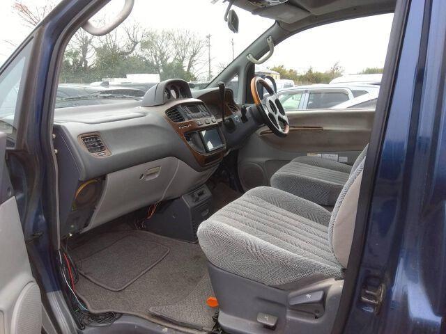 Ref:AUX-21740811 MITSUBISHI DELICA SPACE GEAR 2001 6 Ref:AUX-21740811 MITSUBISHI DELICA SPACE GEAR 2001 - Image 6