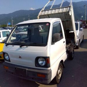 1991 Mitsubishi Minicab Truck white gasoline used car Japan export