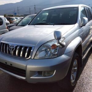 2003 Toyota Land Cruiser Prado silver diesel used car Japan export