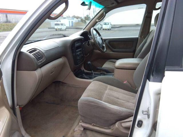 Ref:AUX-21741308 TOYOTA LAND CRUISER 100 2000 6 Ref:AUX-21741308 TOYOTA LAND CRUISER 100 2000 - Image 6