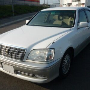 2000 Toyota Crown pearl gasoline used car Japan export