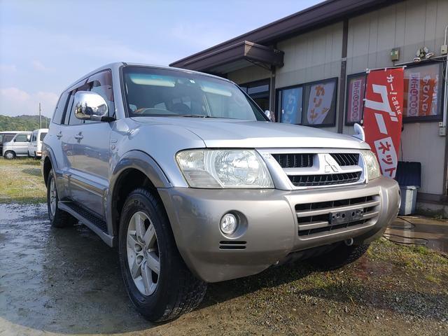 Ref:AUX-21741649 MITSUBISHI PAJERO 2005 1 2005 Mitsubishi Pajero silver gasoline used car Japan export