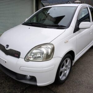 2003 Toyota Vitz white gasoline used car Japan export