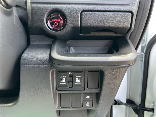 Ref:AUX-21776738 HONDA STEPWAGON 2025 16 Ref:AUX-21776738 HONDA STEPWAGON 2025 - Image 16