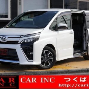 2017 Toyota Voxy pearl gasoline used car Japan export