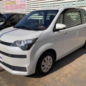 2013 Toyota Spade pearl gasoline used car Japan export