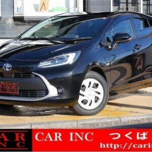 2021 Toyota Aqua black hybrid used car Japan export