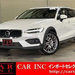 2020 Volvo V60 white gasoline used car Japan export