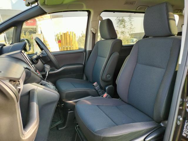 Ref:AUX-21868692 TOYOTA NOAH 2014 10 Ref:AUX-21868692 TOYOTA NOAH 2014 - Image 10