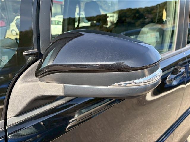 Ref:AUX-21904017 TOYOTA VOXY 2017 - Image 19