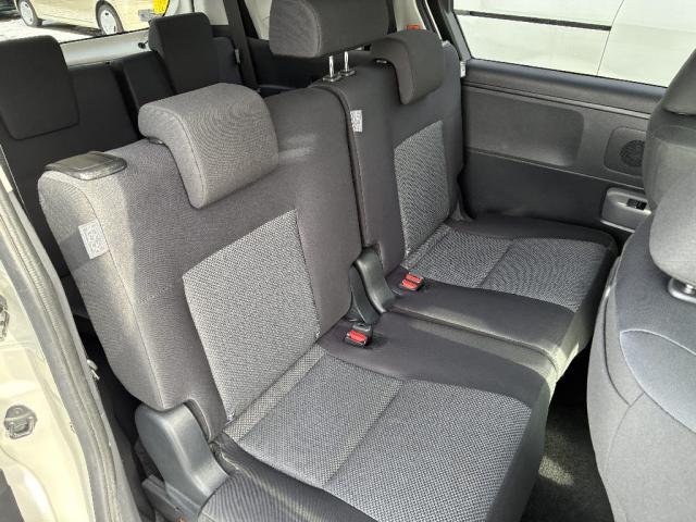 Ref:AUX-21929115 TOYOTA SIENTA 2023 - Image 5