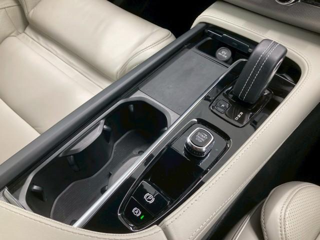 Ref:AUX-21929260 VOLVO XC90 2022 - Image 14