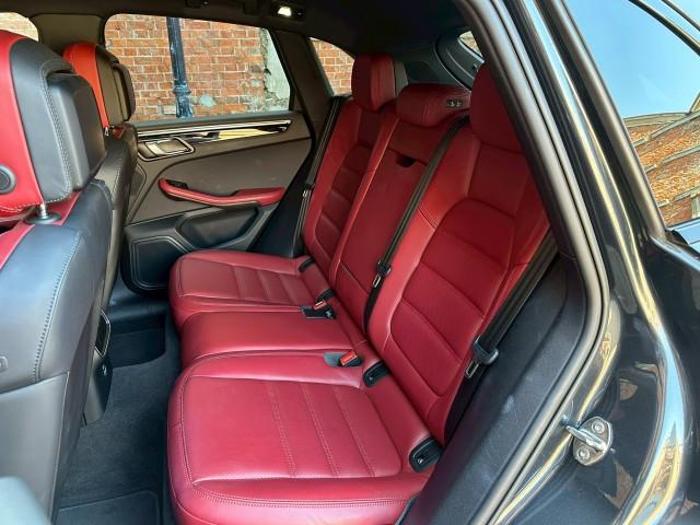 Ref:AUX-21932972 PORSCHE MACAN 2023 - Image 7