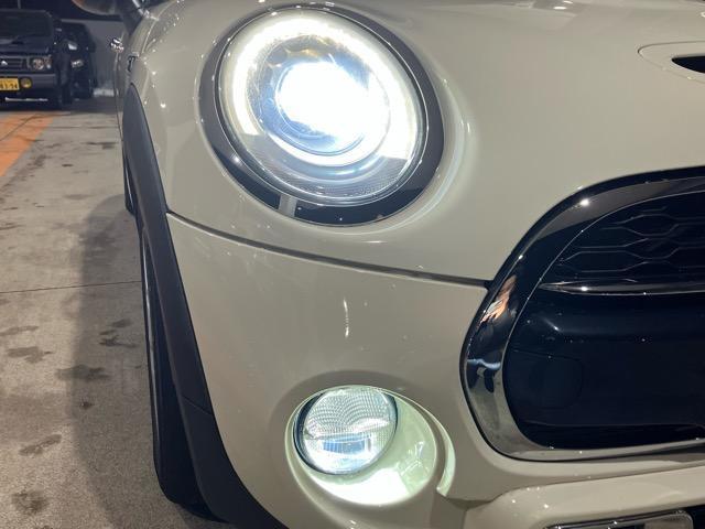 Ref:AUX-21966592 MINI MINI 2015 - Image 19