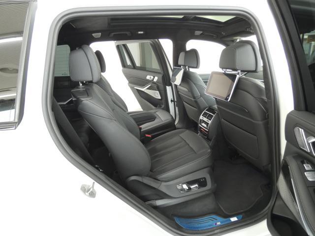 Ref:AUX-22003072 BMW X7 2022 - Image 19