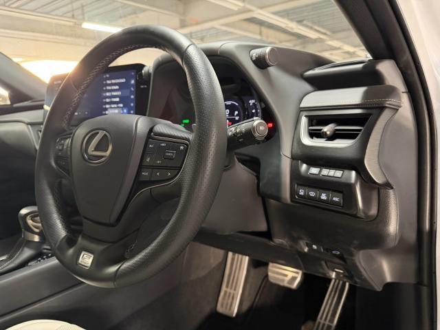 Ref:AUX-22026555 LEXUS UX 2023 - Image 14