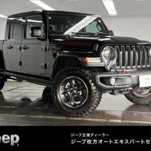 2022 Chrysler Jeep Jeep Gladiator black gasoline used car Japan export