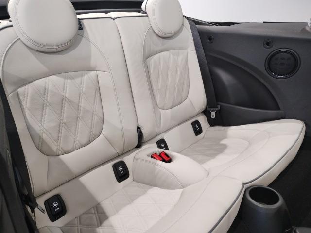 Ref:AUX-22130415 MINI MINI 2023 12 Ref:AUX-22130415 MINI MINI 2023 - Image 12