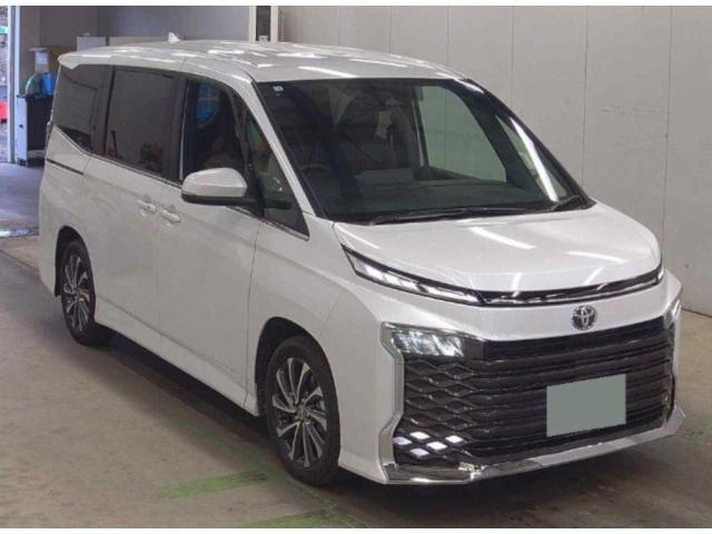 Ref:AUX-22155197 TOYOTA VOXY 2026 - Image 4