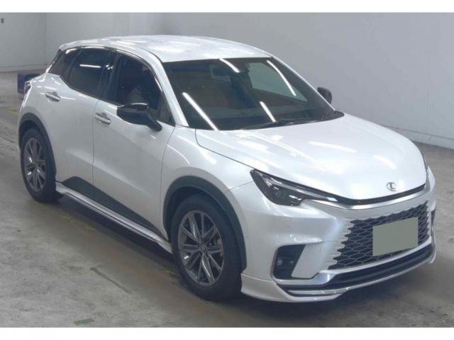 Ref:AUX-22187393 LEXUS LBX 2024