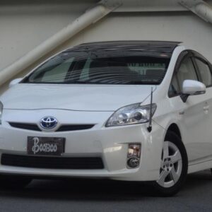 2010 Toyota Prius pearl hybrid used car Japan export