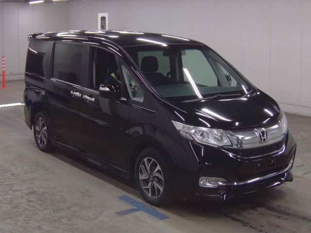 Ref:AUX-22224844 HONDA STEPWAGON SPADA 2017