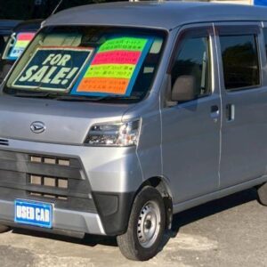 2021 Daihatsu Hijet Cargo silver gasoline used car Japan export