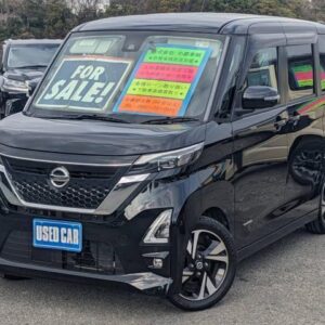 2020 Nissan Roox black hybrid used car Japan export