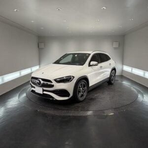 2020 Mercedes Benz Gla-Class white diesel used car Japan export
