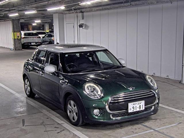 Ref:AUX-22274481 MINI MINI 2018