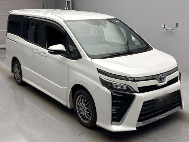 Ref:AUX-22274578 TOYOTA VOXY 2021 - Image 6