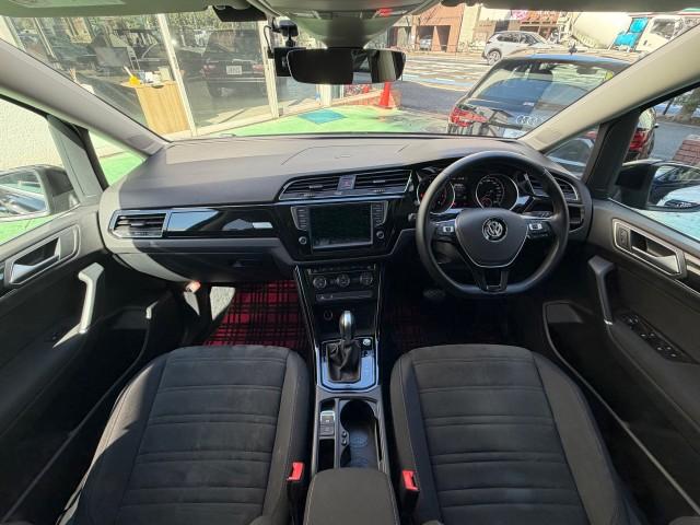 Ref:AUX-22301599 VOLKSWAGEN GOLF TOURAN 2017 3 Ref:AUX-22301599 VOLKSWAGEN GOLF TOURAN 2017 - Image 3