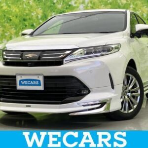 2018 Toyota Harrier pearl gasoline used car Japan export
