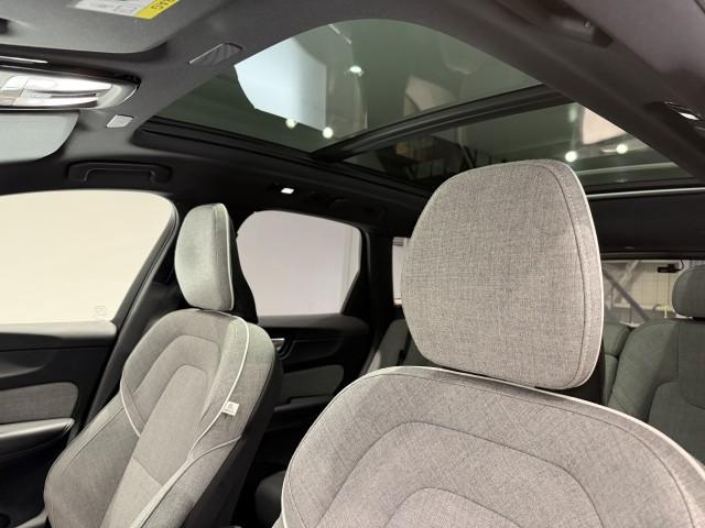 Ref:AUX-22301861 VOLVO XC60 2023 8 Ref:AUX-22301861 VOLVO XC60 2023 - Image 8