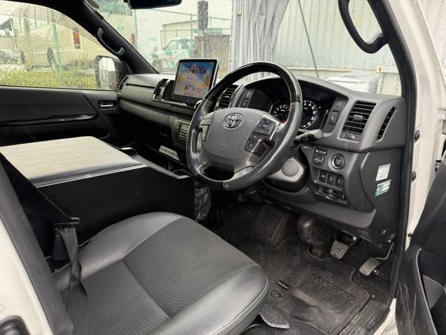 Ref:AUX-22340056 TOYOTA HIACE VAN 2022 4 Ref:AUX-22340056 TOYOTA HIACE VAN 2022 - Image 4
