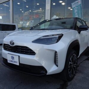 2026 Toyota Yaris Cross pearl gasoline used car Japan export