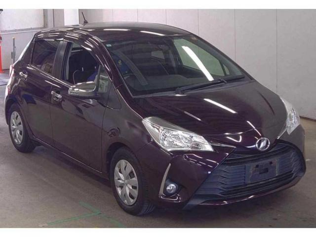 Ref:AUX-22355309 TOYOTA VITZ 2017