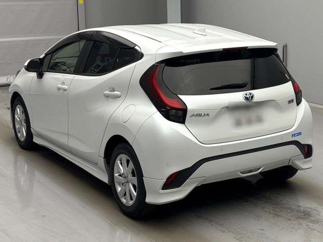 Ref:AUX-22412100 TOYOTA AQUA 2021 - Image 2