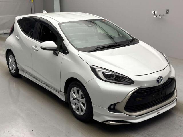 Ref:AUX-22412100 TOYOTA AQUA 2021 - Image 4