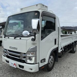 2023 Isuzu Elf Truck white diesel used car Japan export