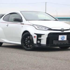2021 Toyota Gr Yaris pearl gasoline used car Japan export
