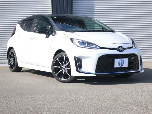 Ref:AUX-22472545 TOYOTA AQUA 2024 1 2024 Toyota Aqua pearl hybrid used car Japan export