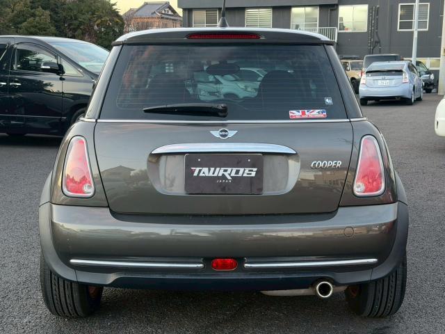 Ref:AUX-22492330 MINI MINI 2006 - Image 2