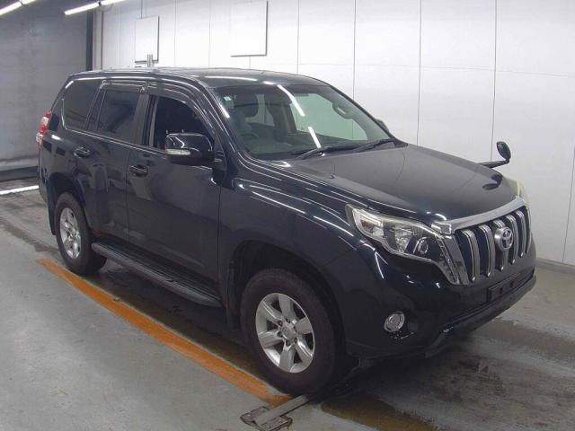Ref:AUX-22526628 TOYOTA LAND CRUISER PRADO 2015