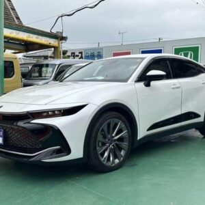 2023 Toyota Crown Crossover pearl gasoline used car Japan export