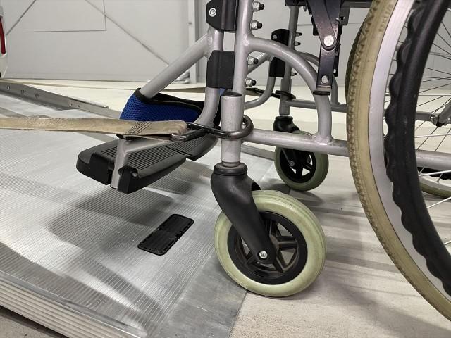 Ref:AUX-22538561 TOYOTA VOXY 2017 - Image 5