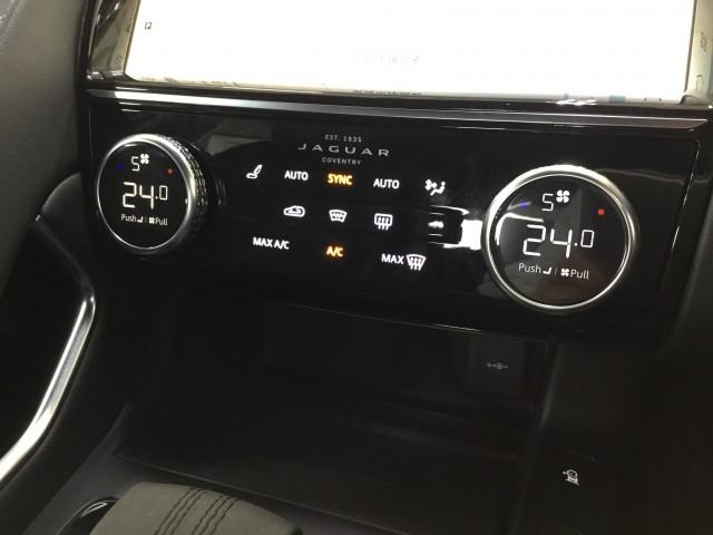 Ref:AUX-22567784 JAGUAR E-PACE 2021 15 Ref:AUX-22567784 JAGUAR E-PACE 2021 - Image 15