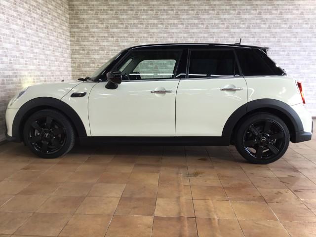 Ref:AUX-22587053 MINI MINI 2021 8 Ref:AUX-22587053 MINI MINI 2021 - Image 8