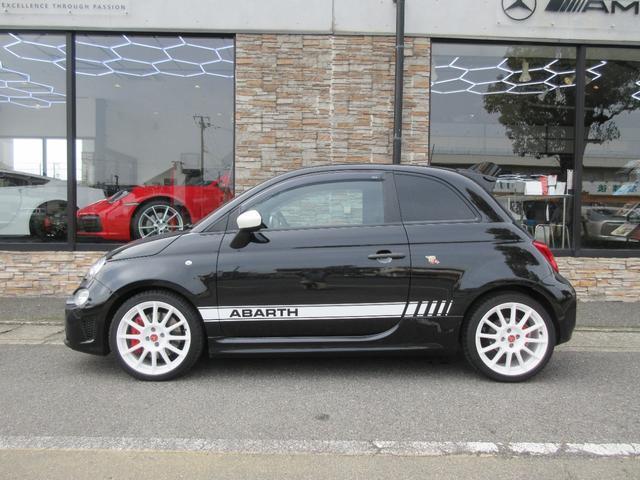Ref:AUX-22601195 ABARTH ABARTH 695 ESSEESSE 2023 4 Ref:AUX-22601195 ABARTH ABARTH 695 ESSEESSE 2023 - Image 4